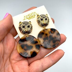 Amrita Singh Tiger Animal Kingdom Resin Earring